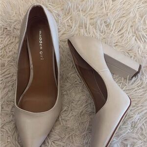 Madden Girl Women's Elegant Cream Heels
